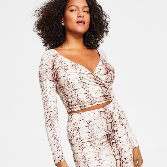 Bar III Tops - Bar III top 🚨Host Pick🚨